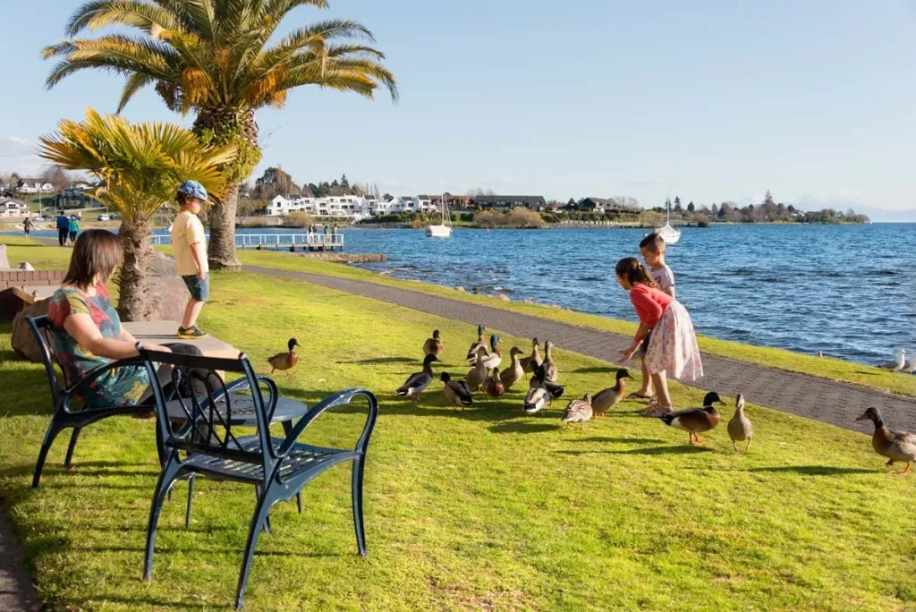 Oasis Beach Resort Taupo