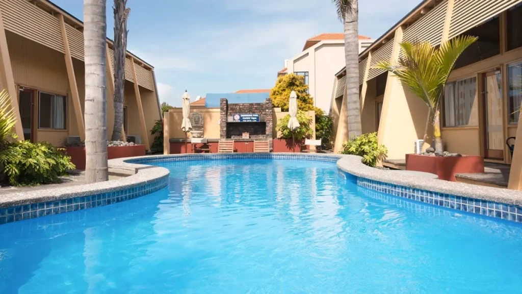 Swimming pool Oasis Beach Resort